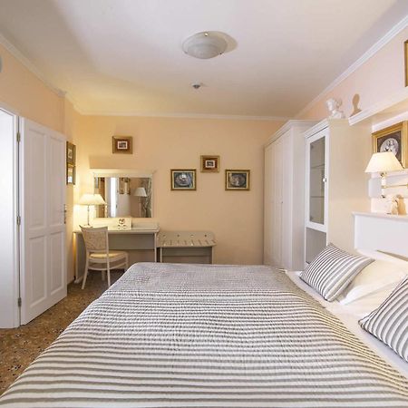 Karlsbad Grande Madonna Otel Dış mekan fotoğraf