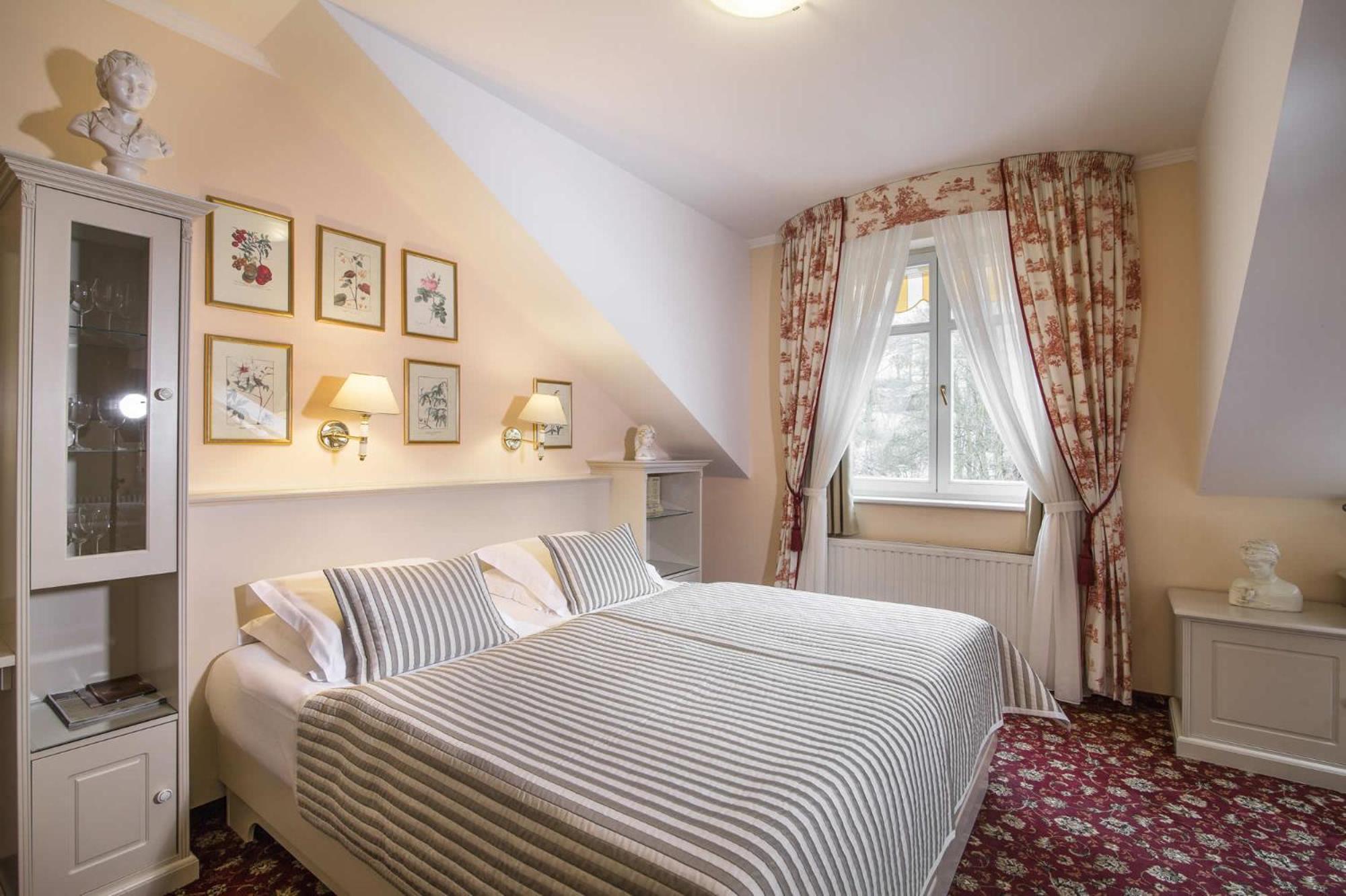 Karlsbad Grande Madonna Otel Dış mekan fotoğraf