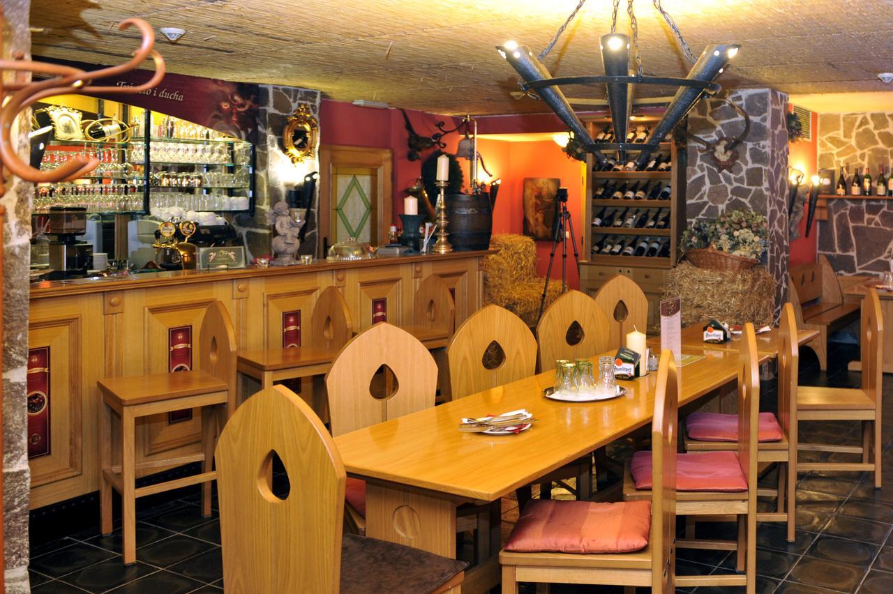 Karlsbad Grande Madonna Otel Dış mekan fotoğraf