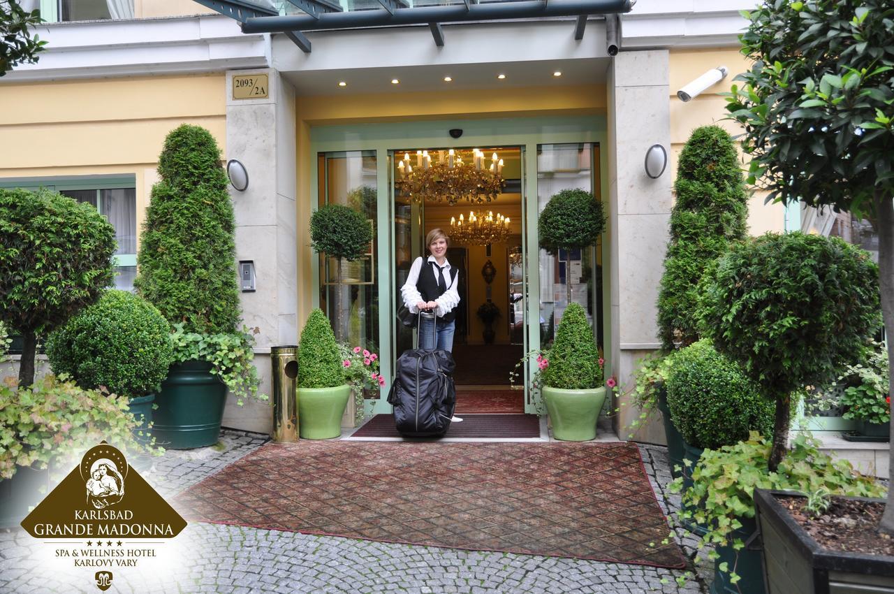 Karlsbad Grande Madonna Otel Dış mekan fotoğraf